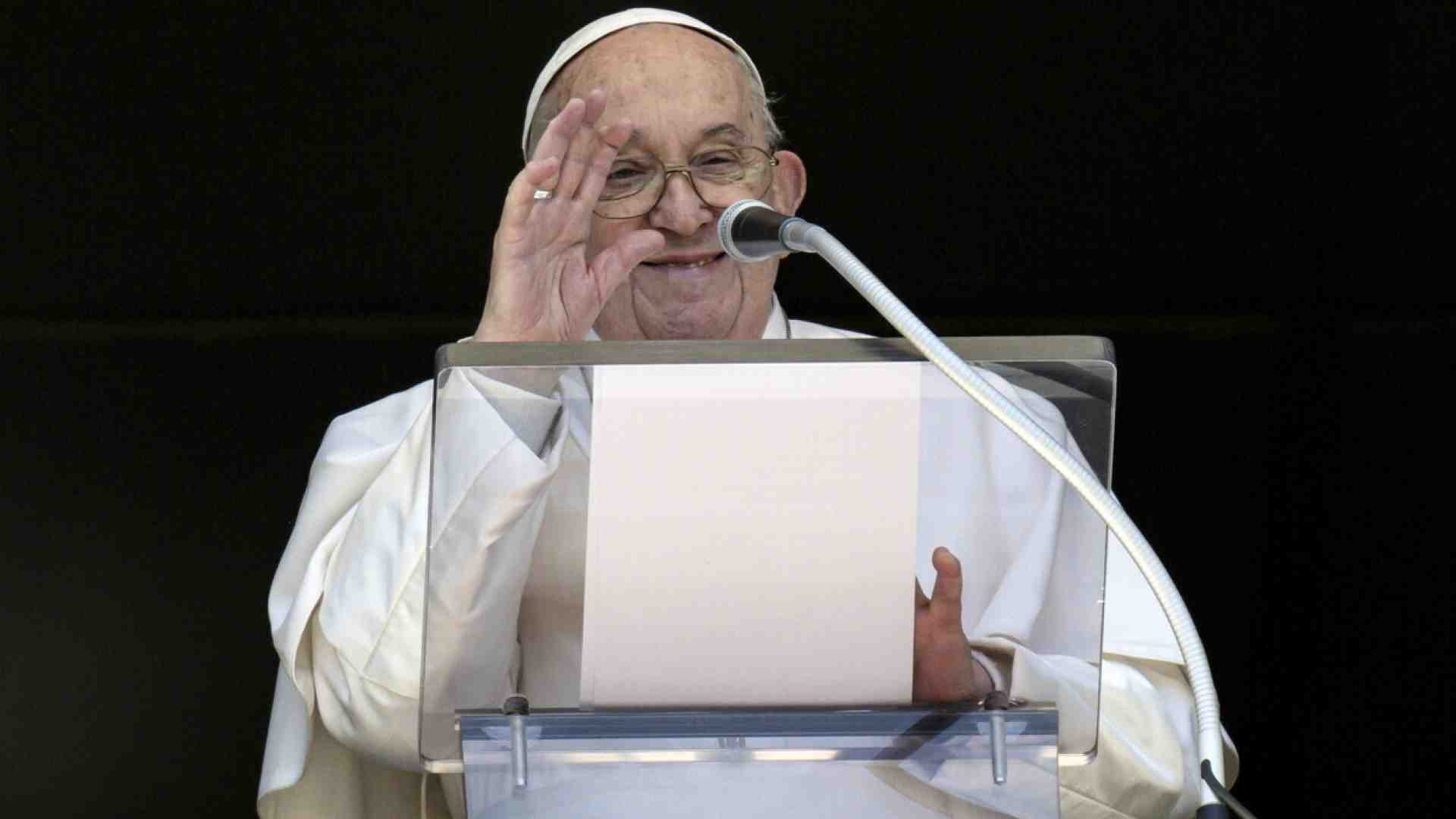 Immagine di Le condizioni di Papa Francesco sono stabili, nessun episodio di insufficienza respiratoria