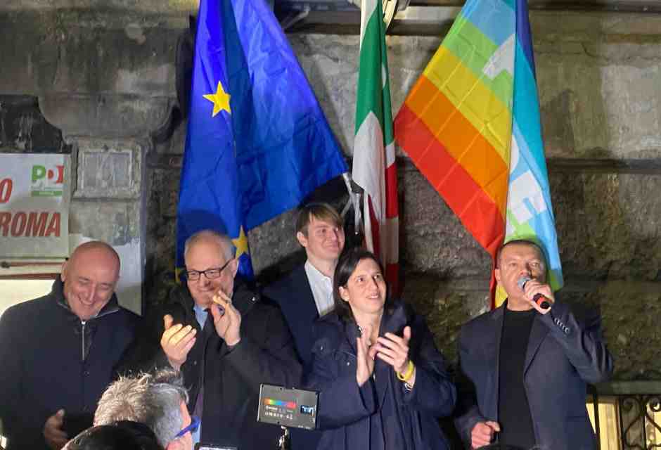 Gualtieri con Schlein: “No all’Europa delle armi”