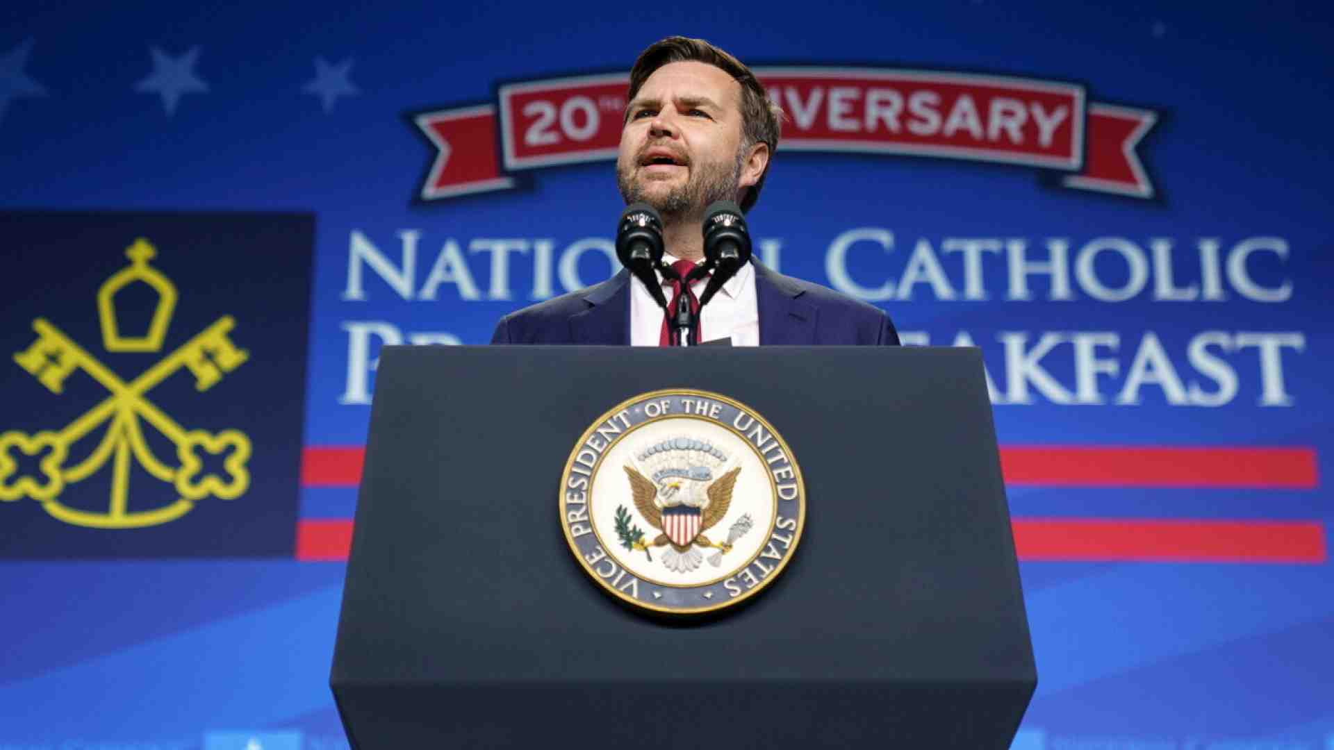 Immagine di Mio cugino J. D. Vance, l’utile idiota di Putin che ci ha traditi