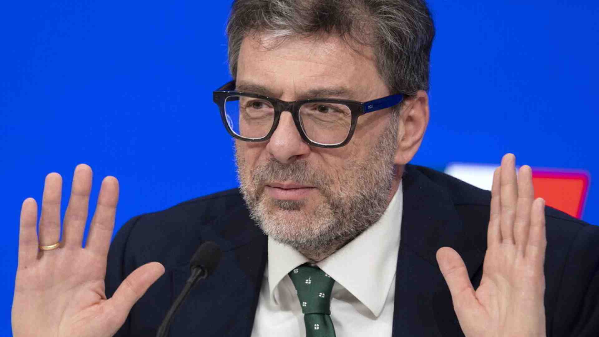 Immagine di La proposta di Giorgetti sul riarmo Ue piace ai suoi colleghi europei