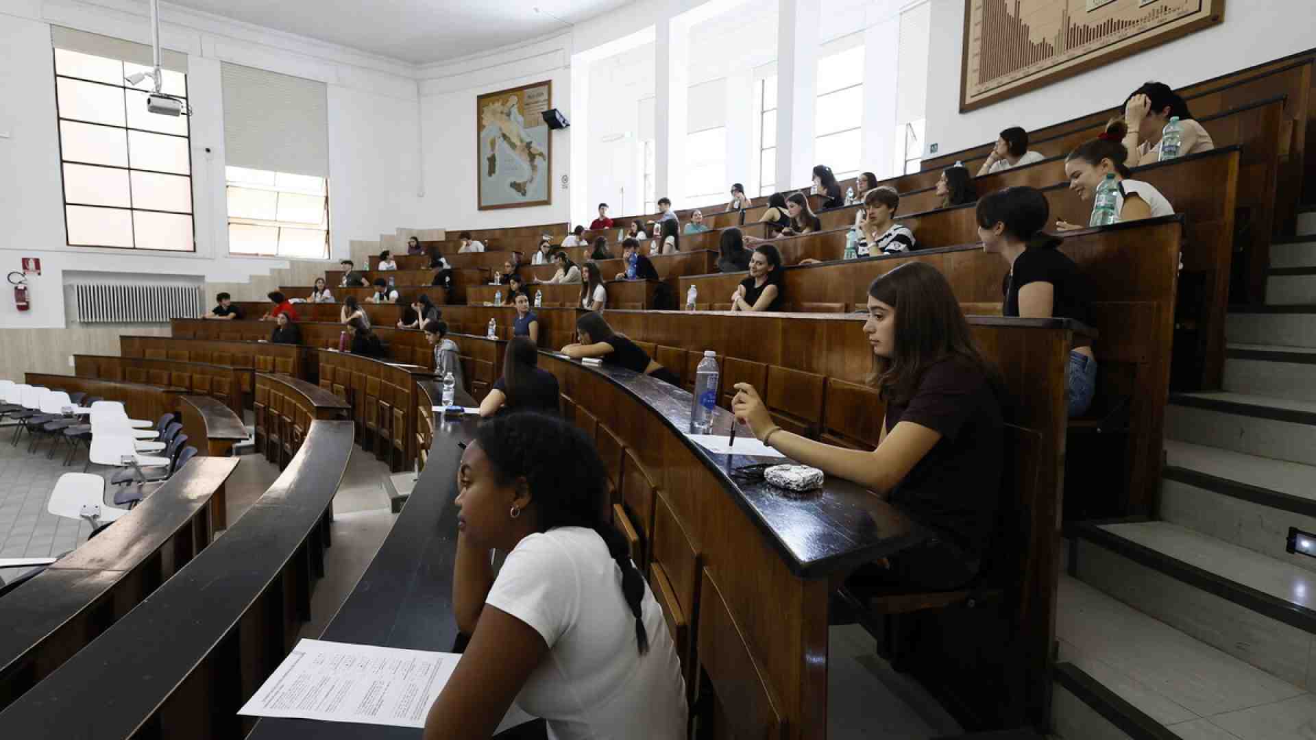 Immagine di Via libera alla riforma del test di medicina, ma il numero chiuso non sarà abolito