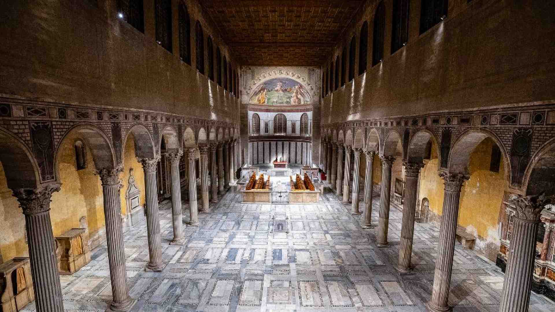 Immagine di Splende di luce nuova la basilica paleocristiana di Santa Sabina all'Aventino