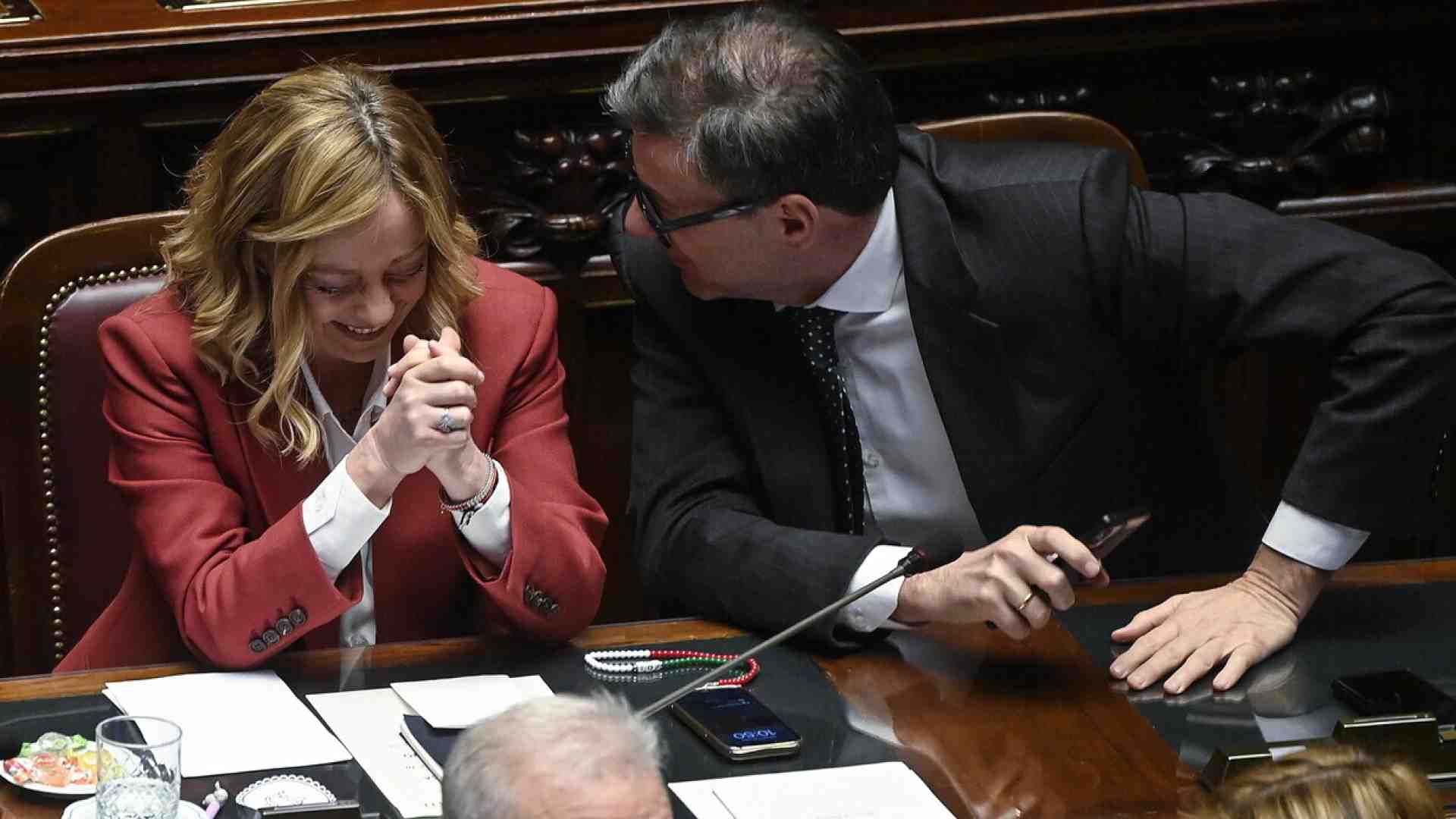 Immagine di Tensione a margine del Cdm tra Meloni e Giorgetti: urla e frasi concitate