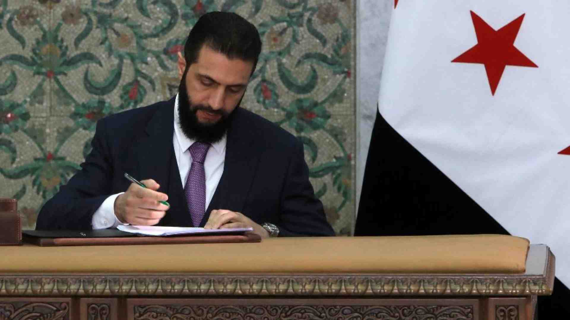 Immagine di Al-Sharaa: sì alla Costituzione post-Assad. I progetti Caritas in Siria