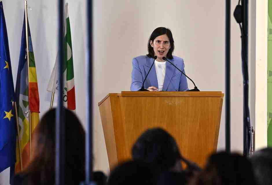 Schlein: “Né con Trump né con l’Europa per continuare la guerra"