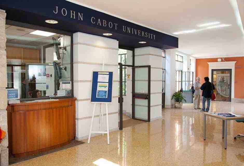 Guarini Campus (Pintarest John Cabot University)