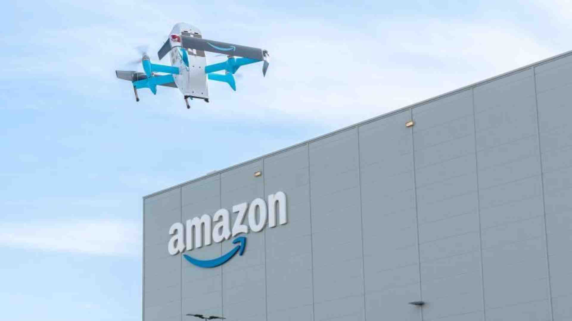 Immagine di Ispezioni, e-commerce e servizio taxi Cresce il mercato italiano dei droni