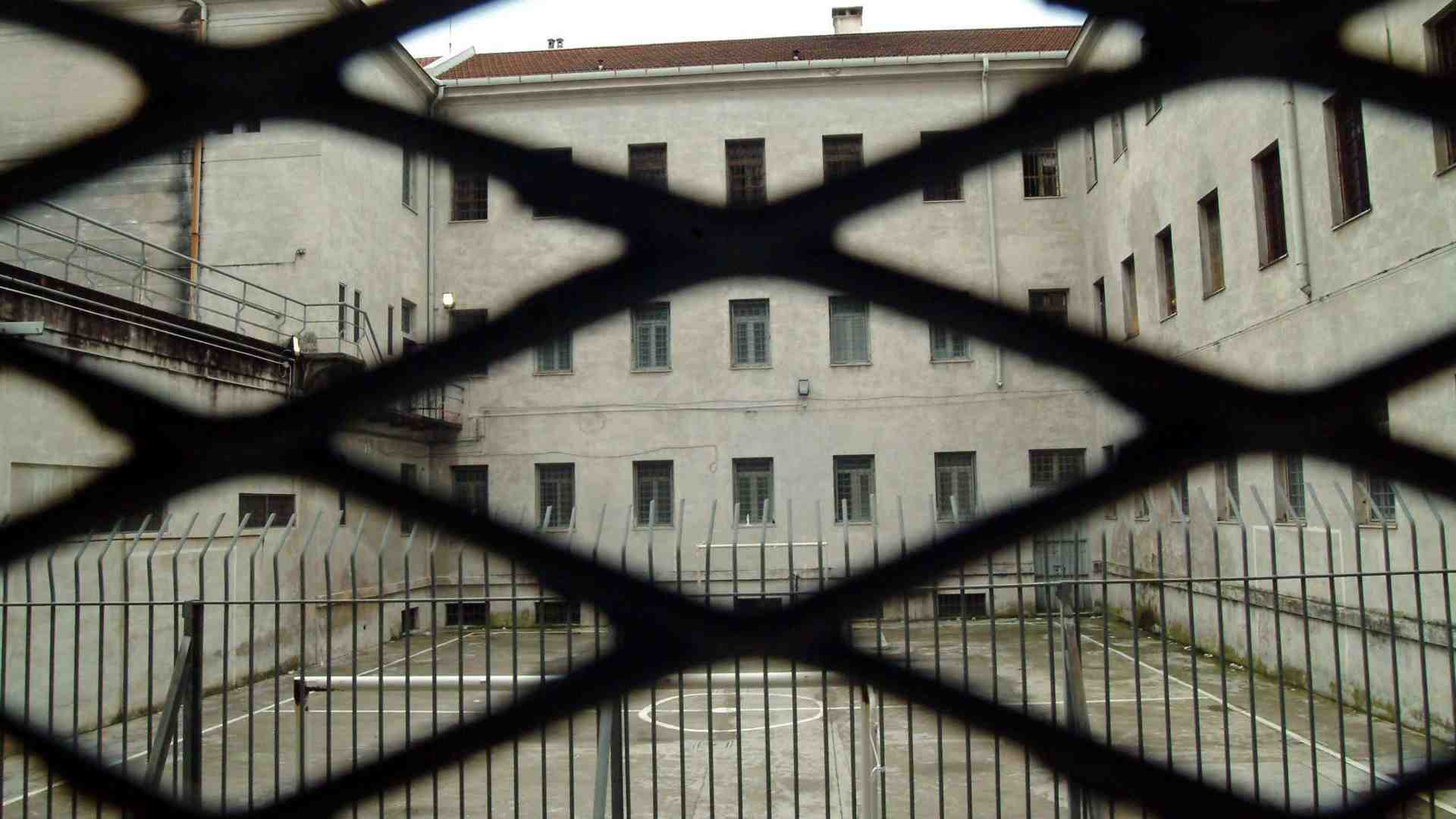 Immagine di Sei al 41 bis? Hai diritto ad almeno 4 ore d'aria