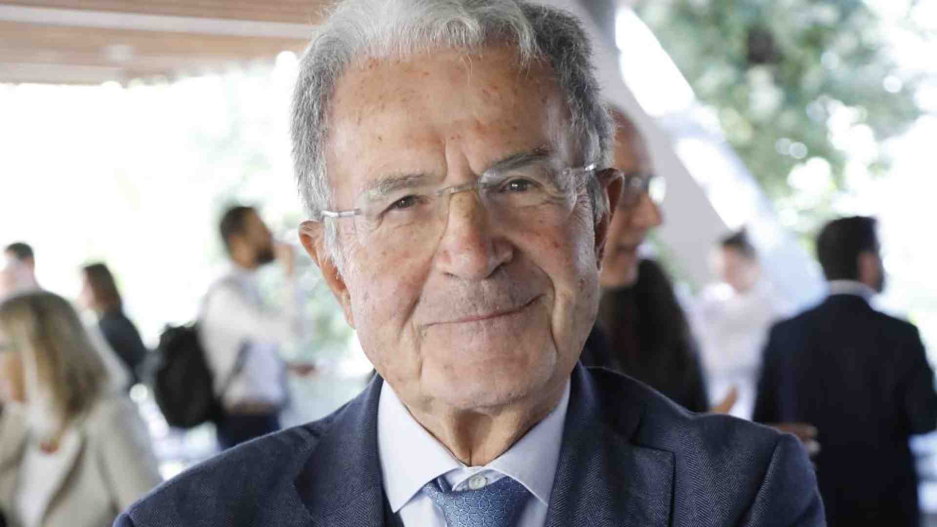 Immagine di Prodi: «La tregua in Ucraina ci sarà, ma la difesa Ue serve»