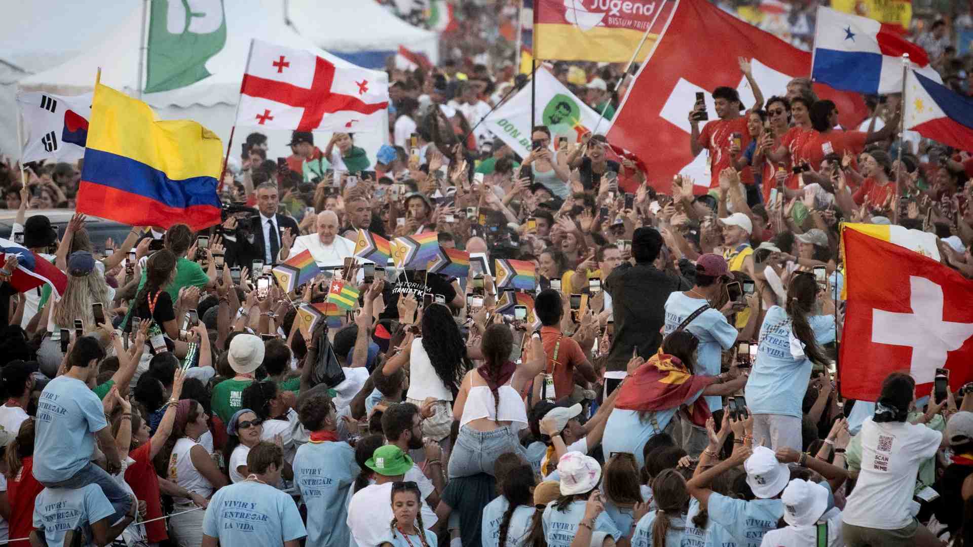 Immagine di Nel mondo i cattolici sono aumentati. Pochissimo in Europa