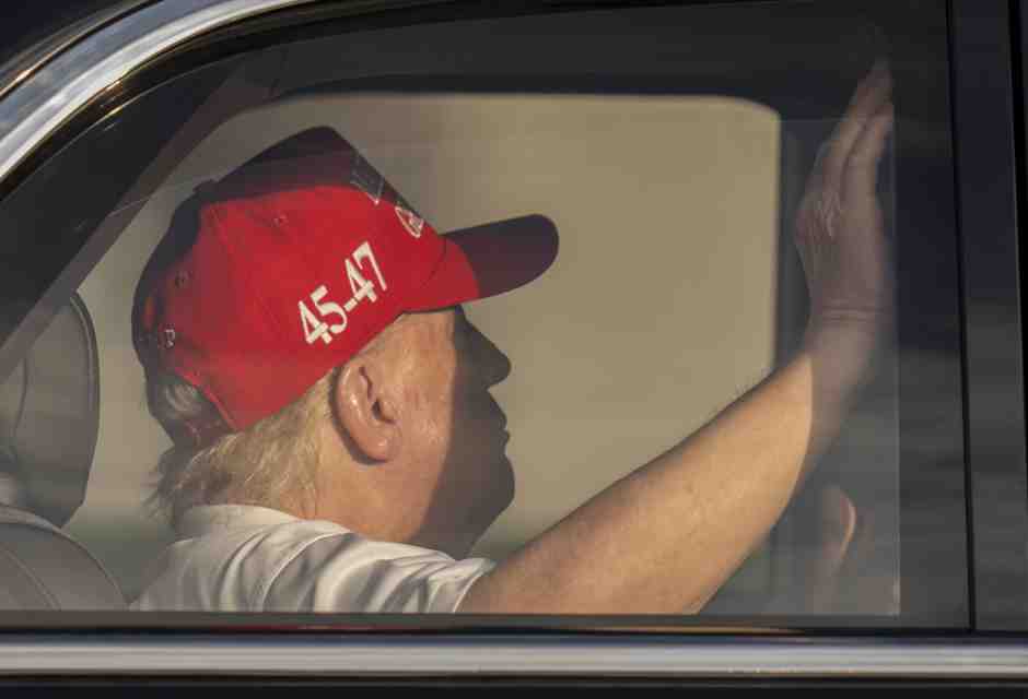 Chissà se Trump ha capito qual è il suo posto al banchetto di Putin