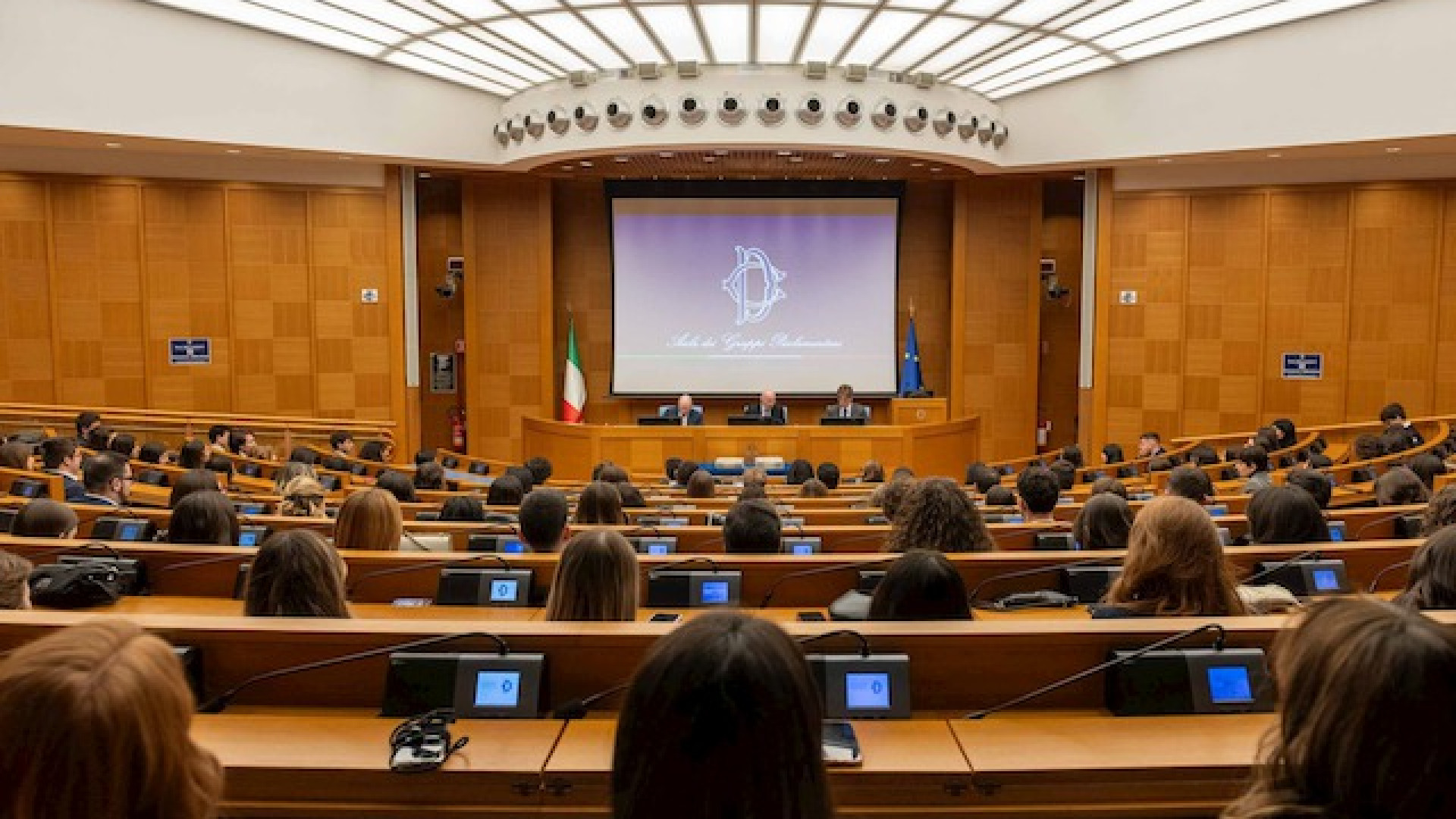 Immagine di «Ci vogliono divisi»