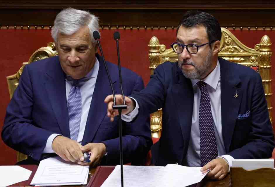 Addio Lega. Bellomo: "Salvini troppo a destra. Ecco perché vado in Forza Italia"