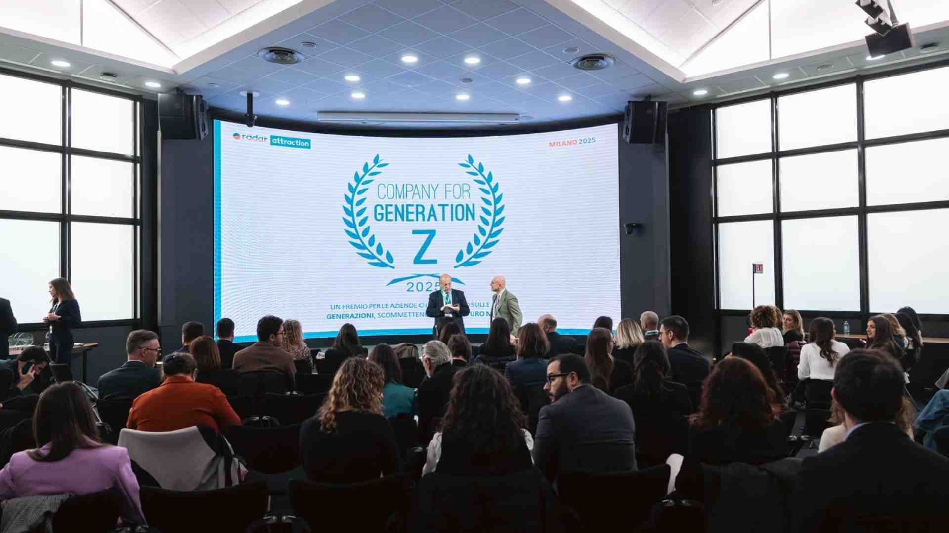 Immagine di Premiate le aziende che investono sui giovani talenti