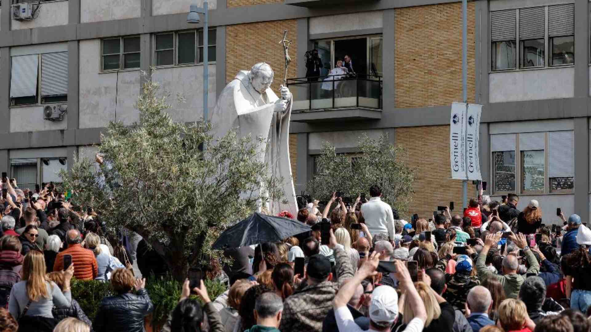 Immagine di Il finto discorso del Papa da malato e perché è una bufala (anche vecchia)