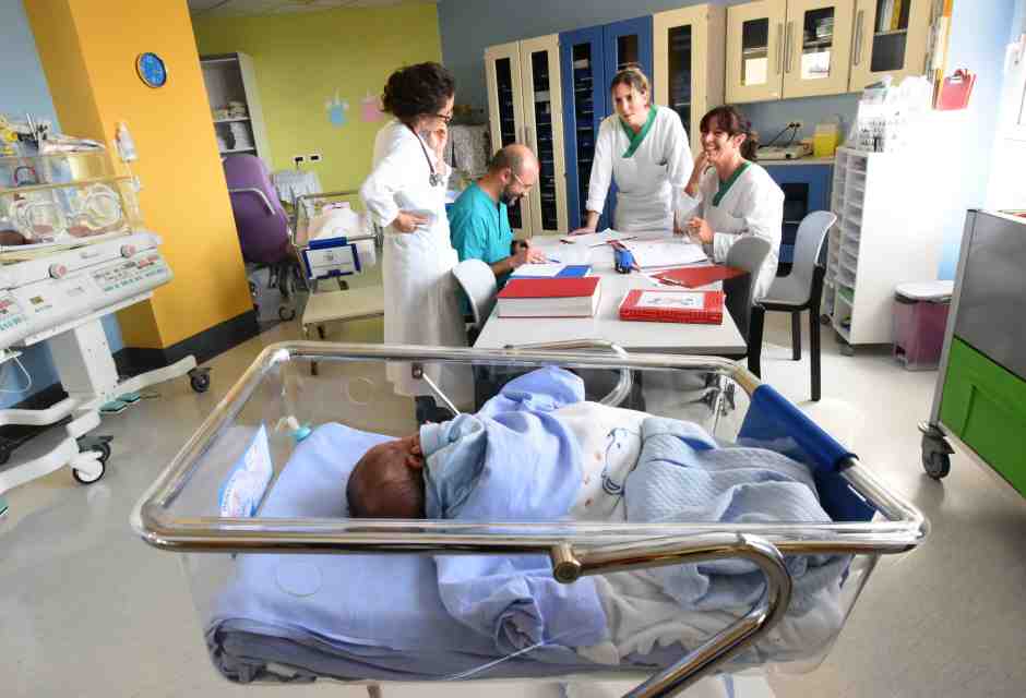 La Puglia è prima al mondo: screening genetico neonatale per tutti