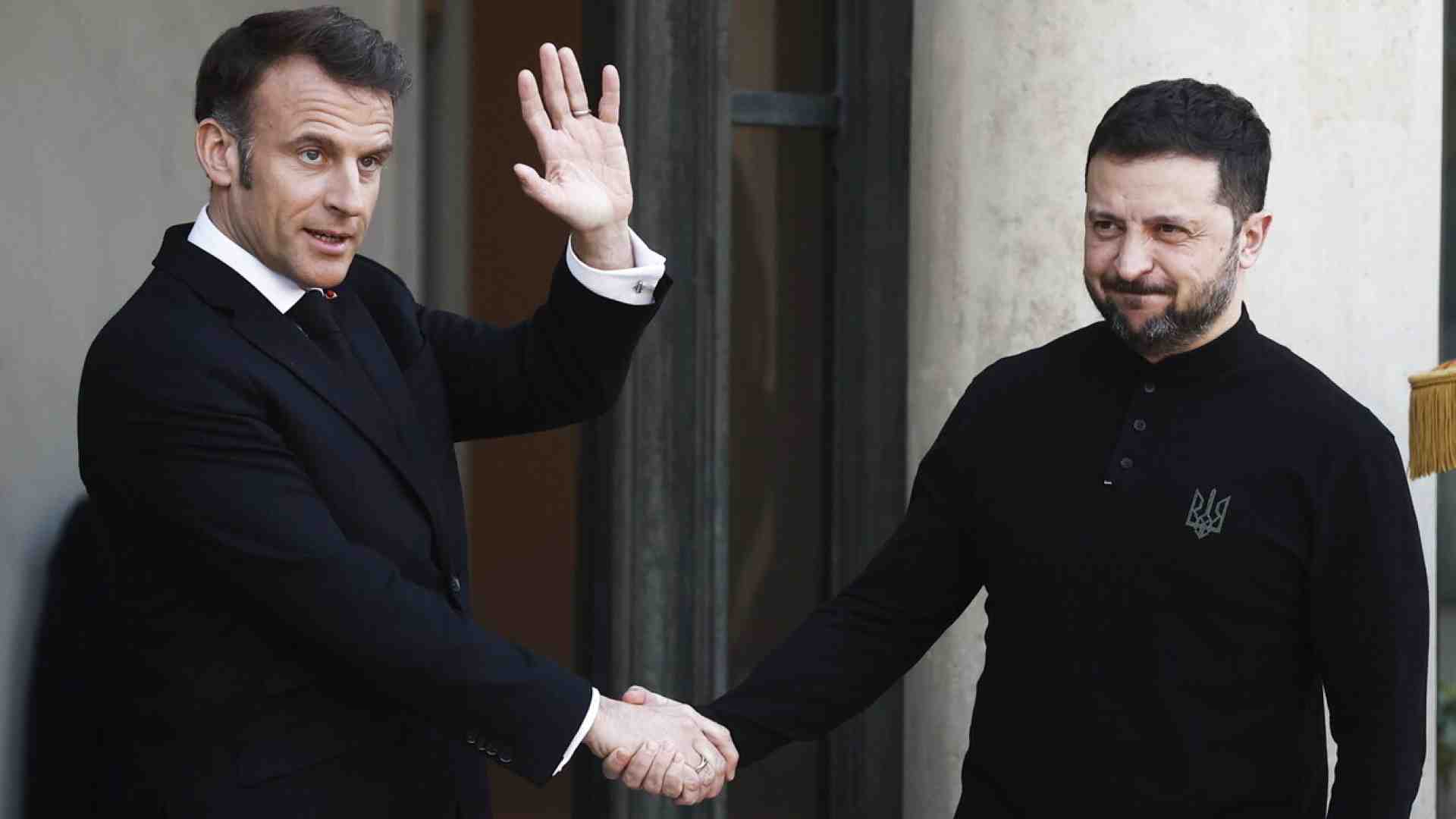 Immagine di Le (ultime) due carte dei volenterosi sull’Ucraina: un contingente europeo e le sanzioni