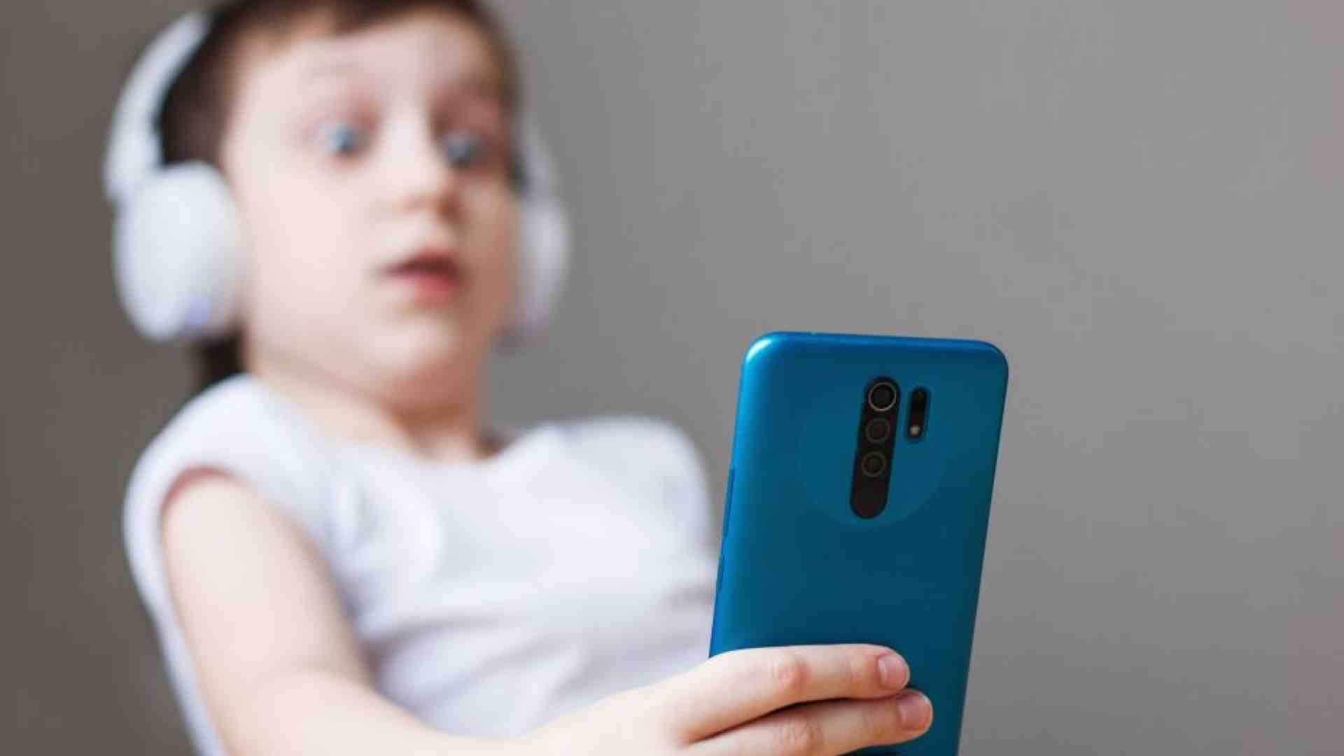 Immagine di Perché la baby-sitter digitale destruttura il cervello di vostro figlio