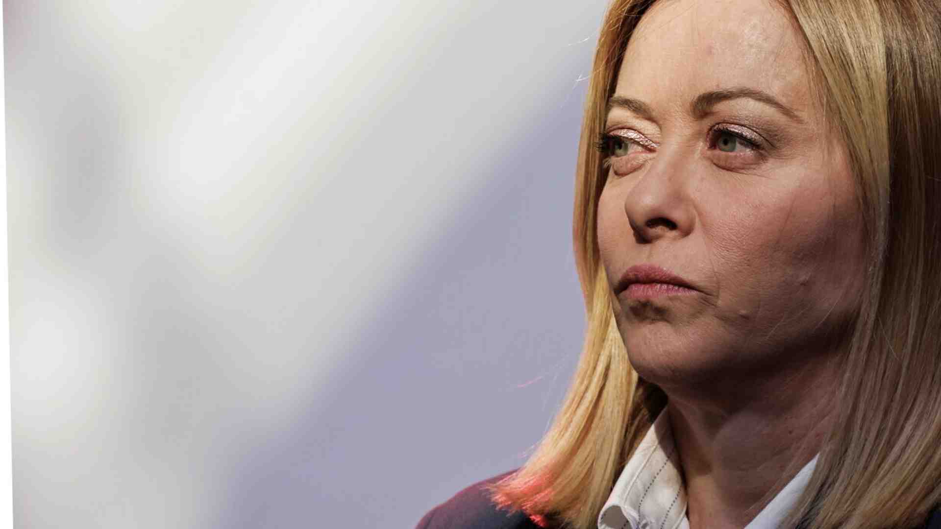 Immagine di Meloni al Ft: "Sui dazi l'Ue non deve rispondere in modo istintivo"