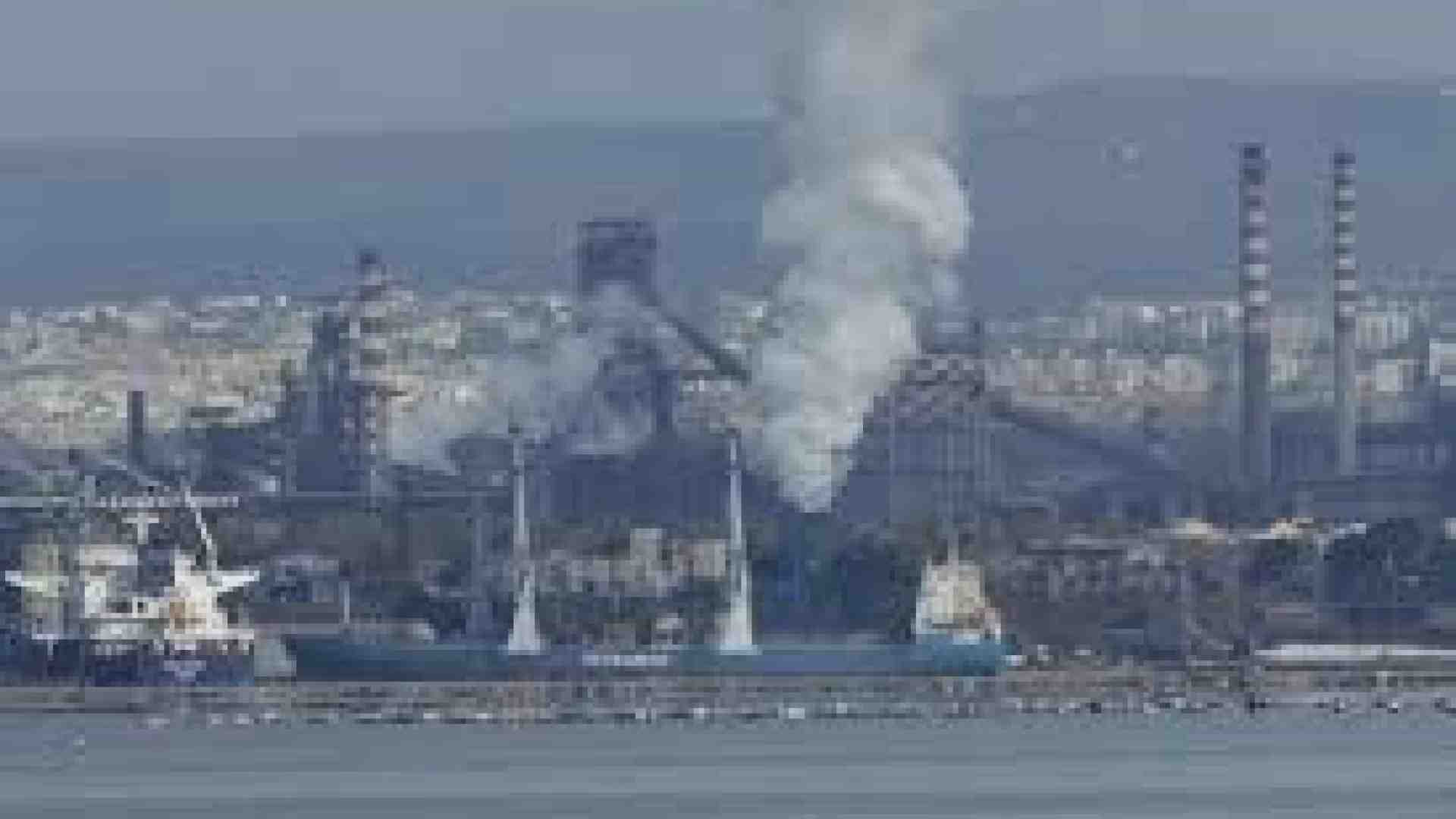 Immagine di Reindustrializzazioni, al via l'alleanza anti-esuberi