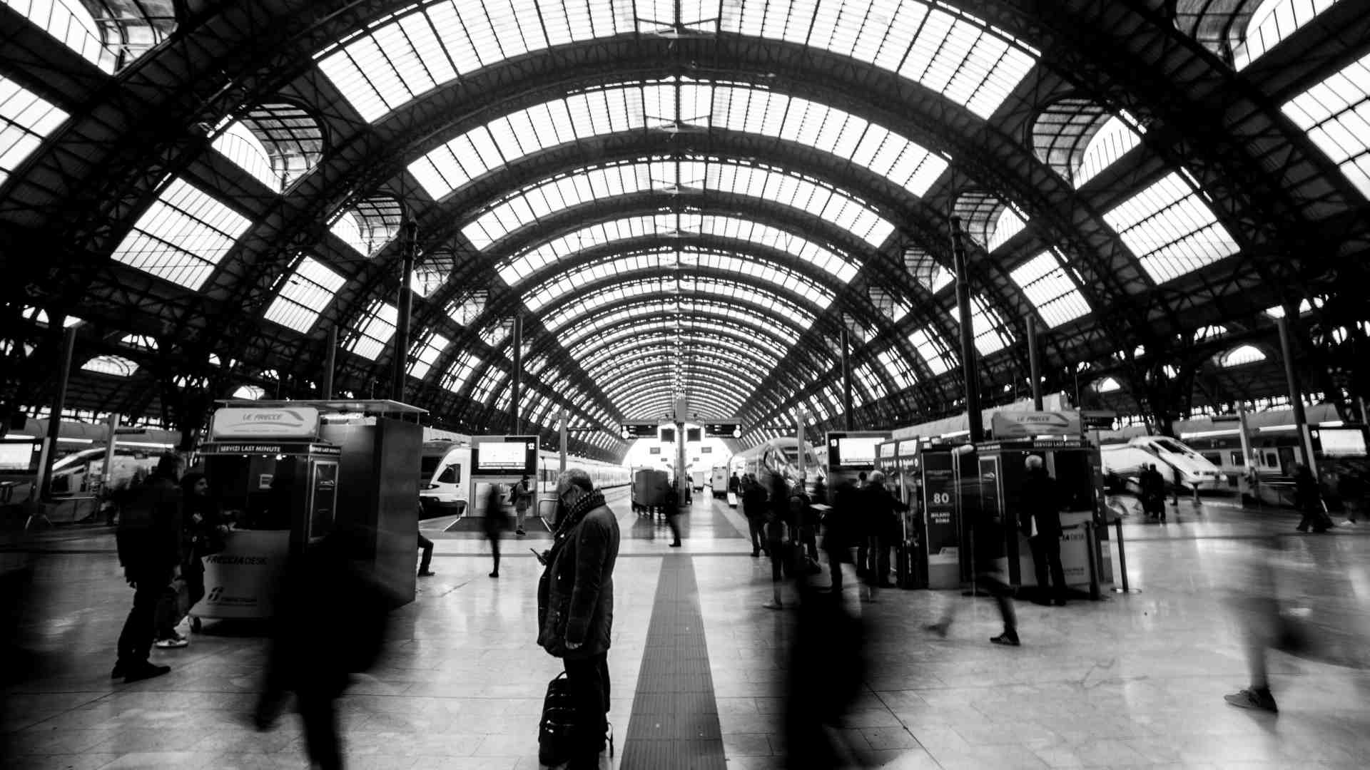 Immagine di Laggiù, l’arco dell’altrove che si spalanca. Lettera dalla Centrale