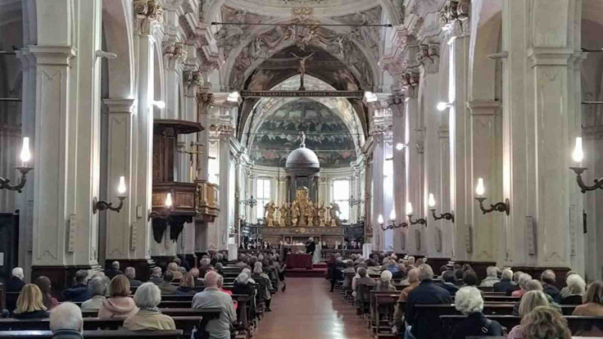 Immagine di La città? Bella con l’anima. Carità, cultura e silenzio nel cuore della movida