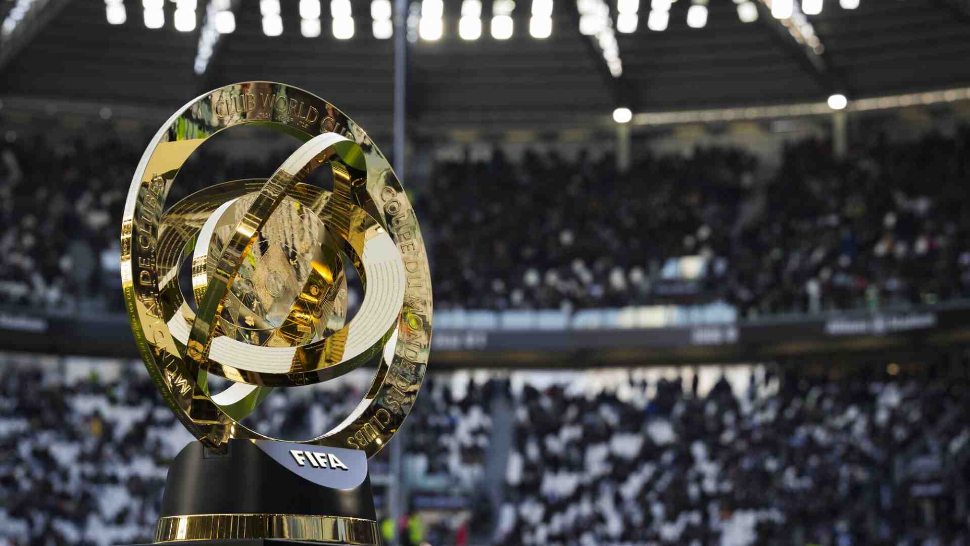 Immagine di Il gigantismo sta rischiando di distruggere il calcio