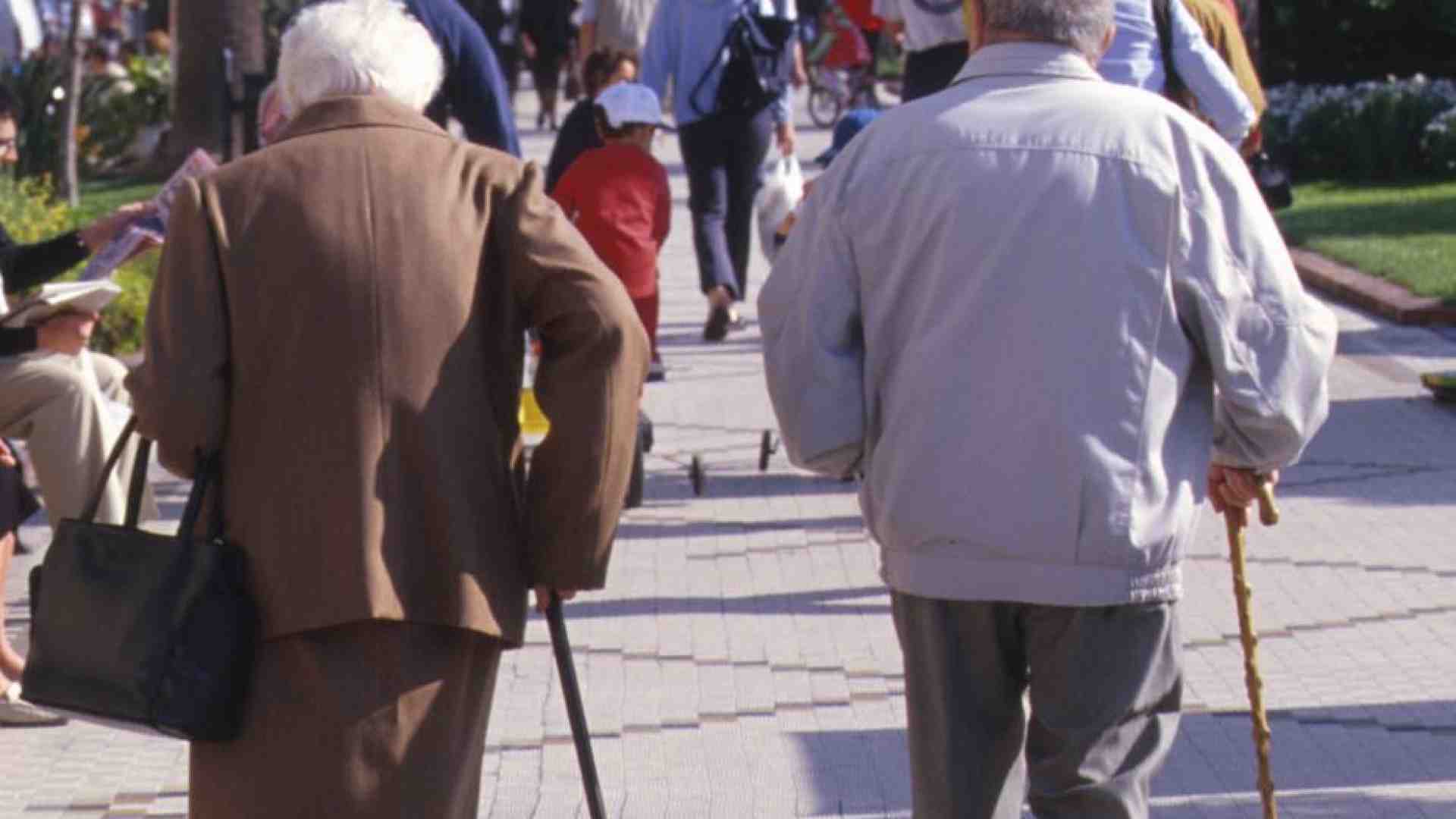 Immagine di Perché la famiglia per tanti anziani sta diventando nido di vipere