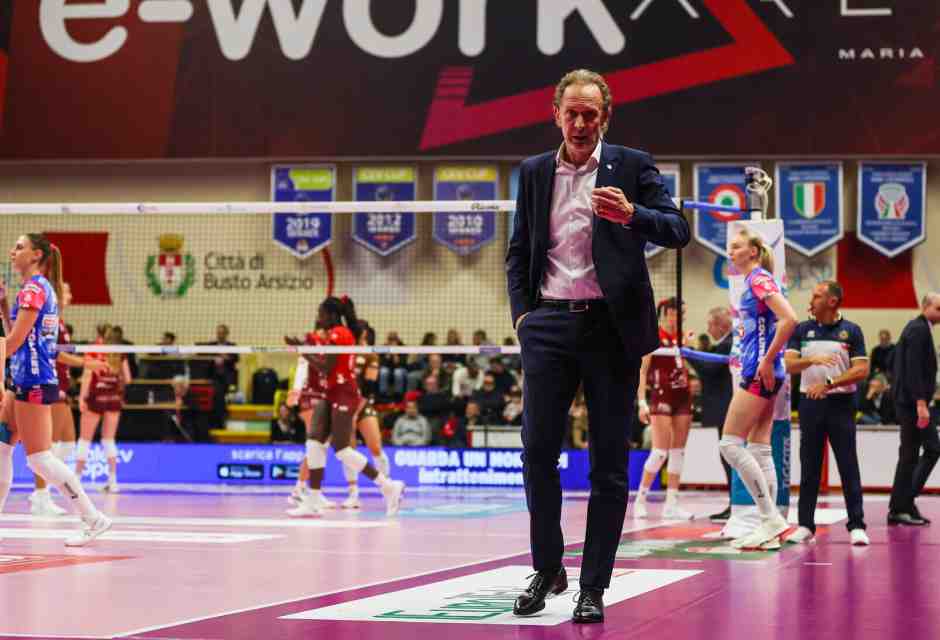 L'allenatore della&nbsp;Igor Novara Lorenzo Bernardi (foto Getty Images)&nbsp;<br />