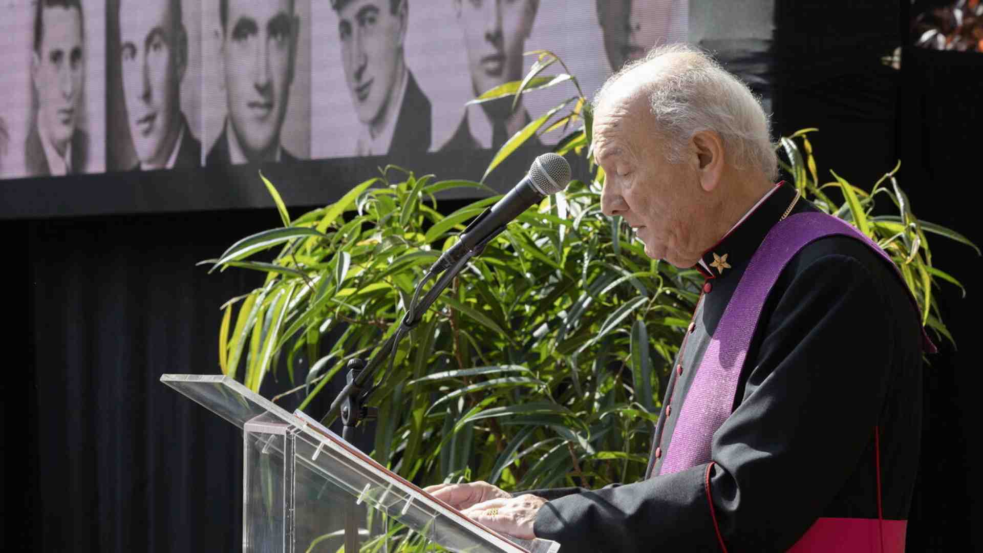Immagine di "Pochi cappellani militari", accordo Santa sede-Governo: via il tetto d'età per i sacerdoti con le Forze armate