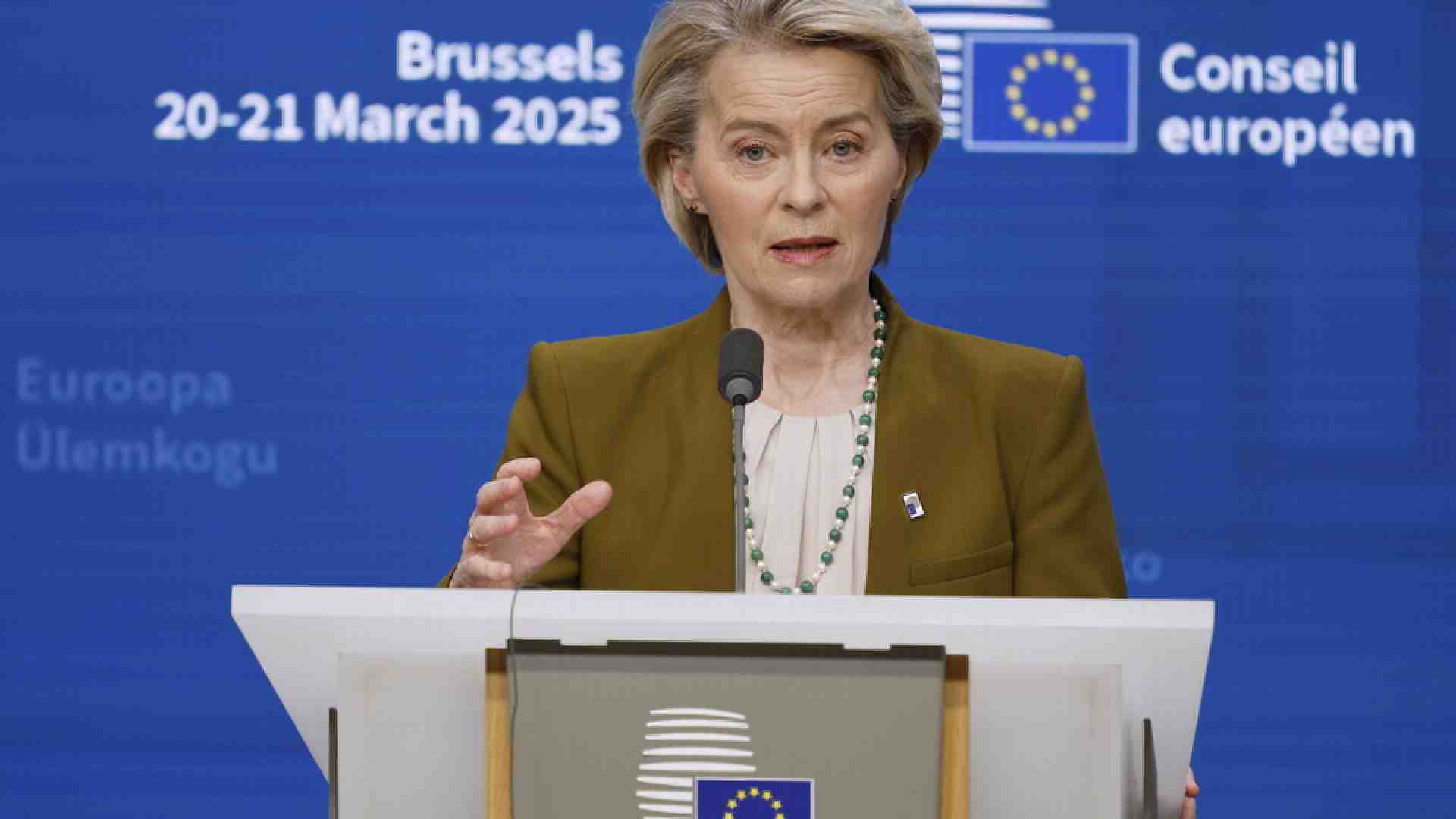 Immagine di Chi è contro la linea della fermezza di von der Leyen sui dazi (c'è anche l'Italia)
