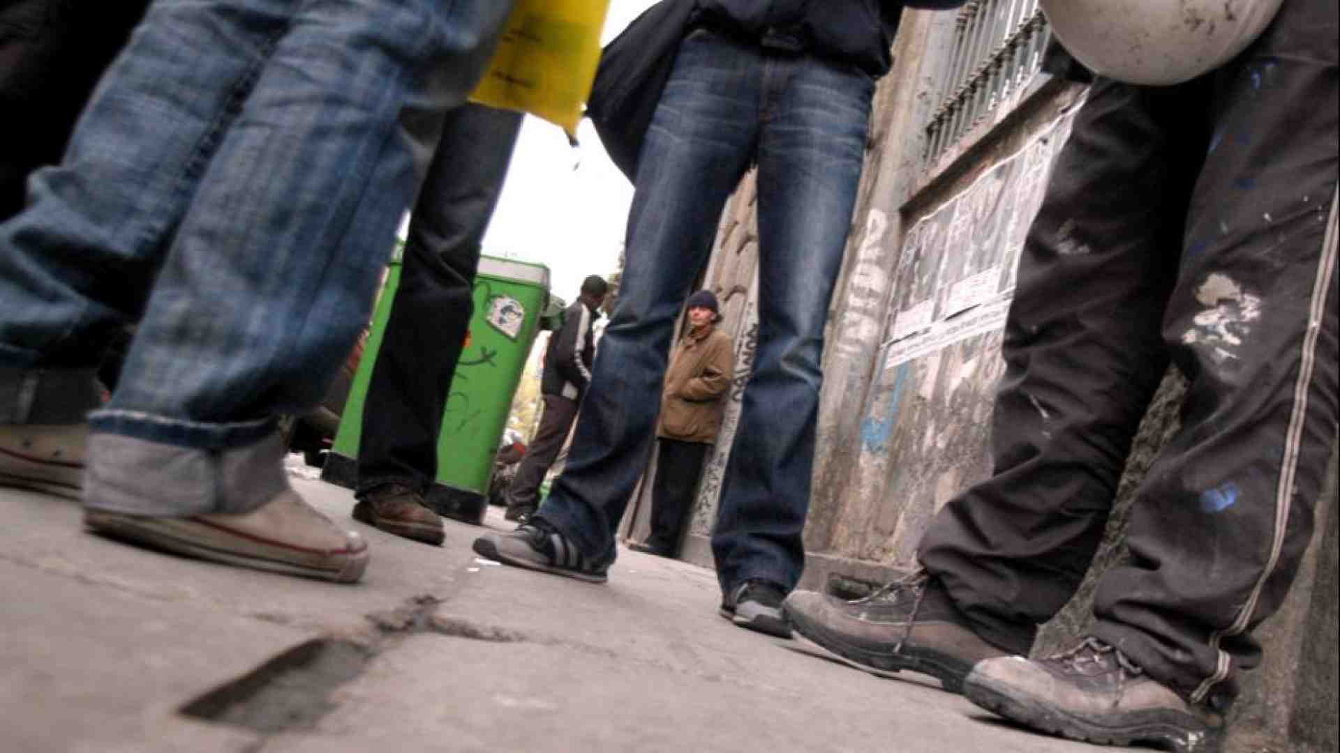 Immagine di Rapine in strada di baby gang, 50 arrestati: 18 sono minorenni