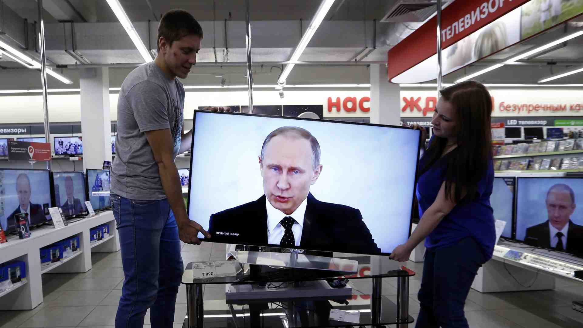 Immagine di Da Zakharova all'Afd, come funziona (e dove punta) la propaganda russa
