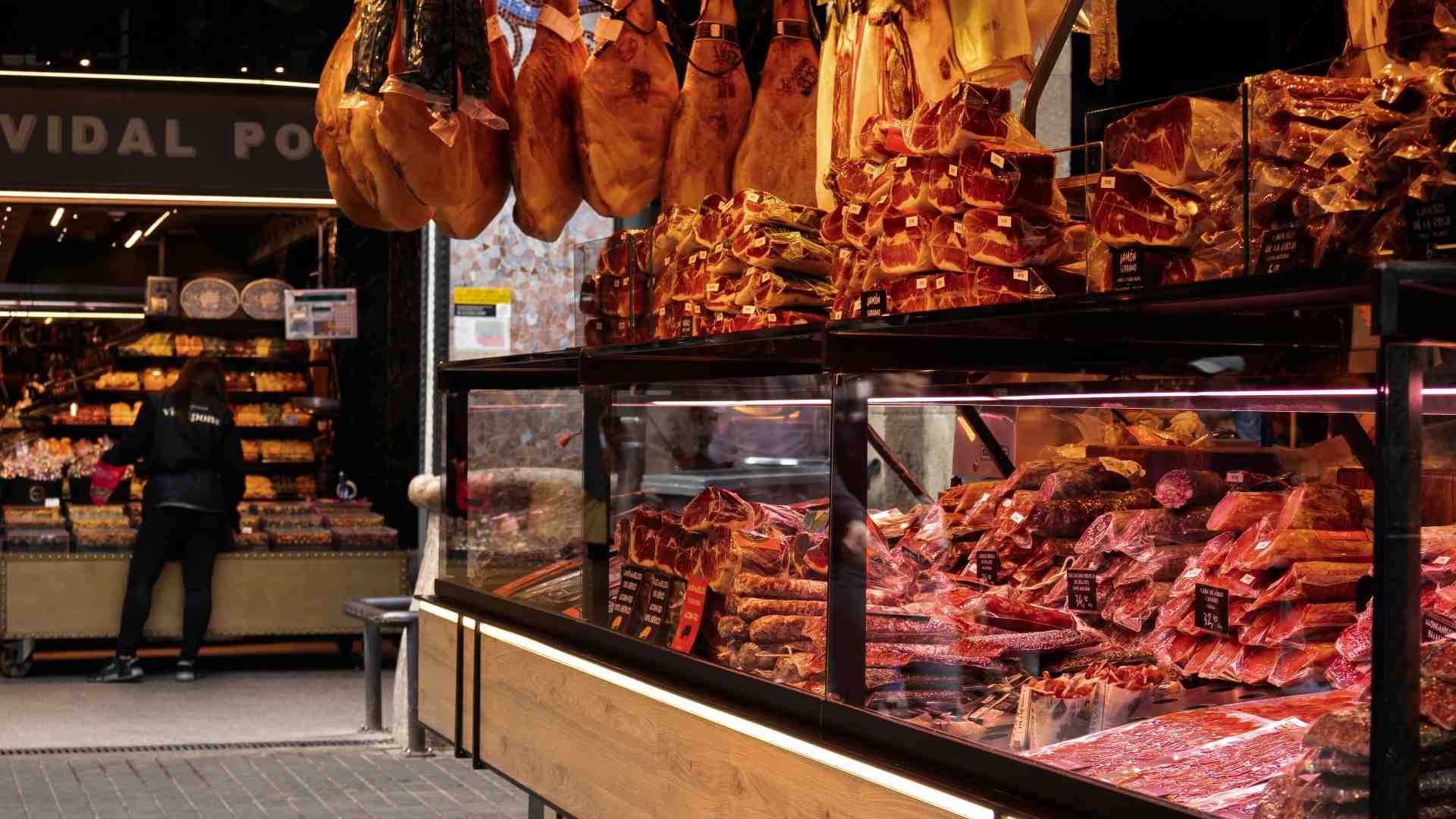 Immagine di I dazi minacciano l'export agroalimentare, Napoli (Anci): “La crisi colpirà anche i comuni”