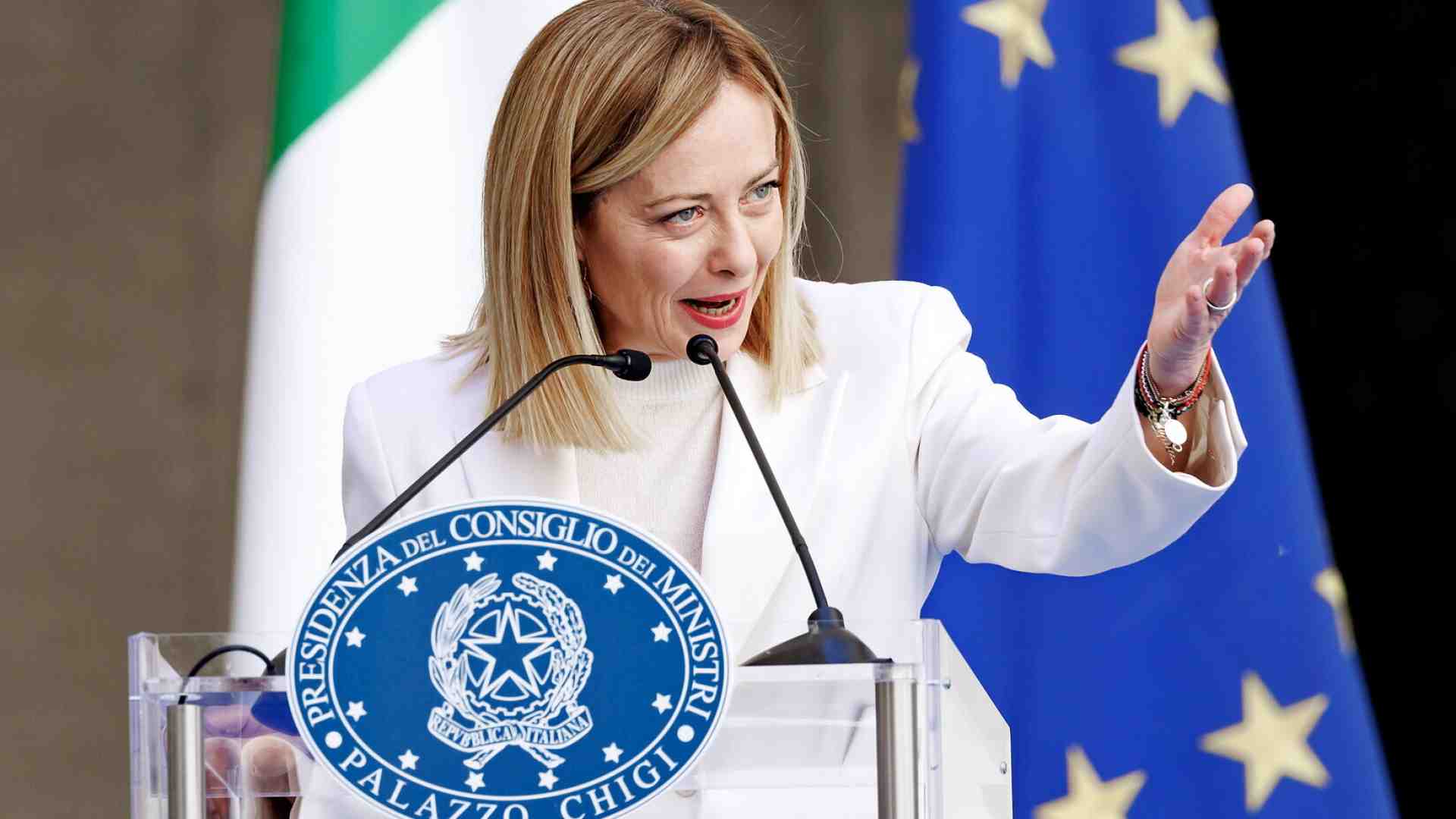 Immagine di I sondaggi dicono che la fiducia in Meloni resta stabile, ma il governo perde il 10 per cento