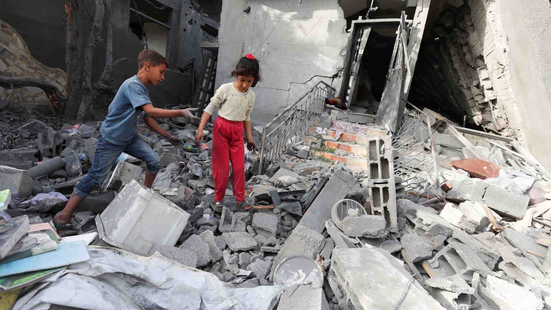 Immagine di A Gaza si continua a morire: nella notte 26 vittime, tra cui 5 bambini