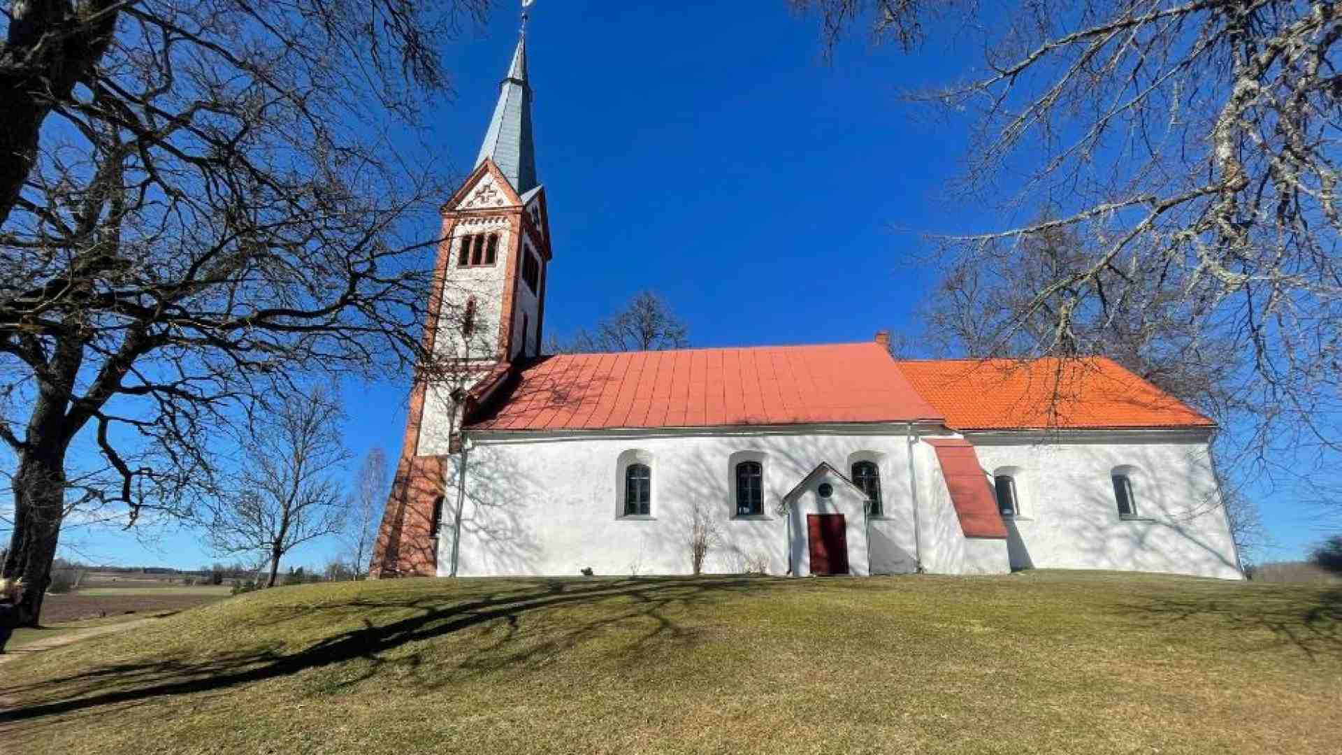 Immagine di Lettonia, fra castelli e chiese nella valle glaciale del Gauja
