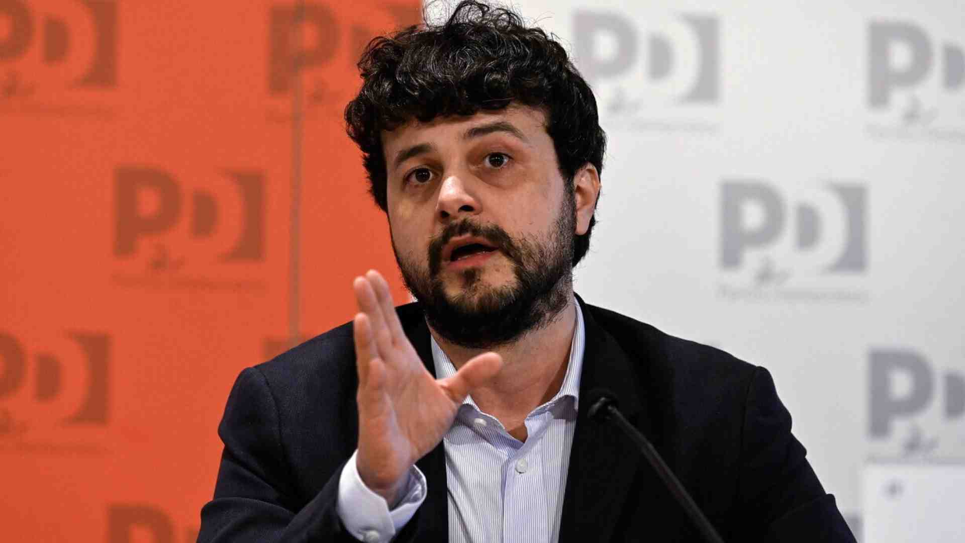 Immagine di Benifei (Pd): "Se Meloni parla con Trump per conto della Unione europea, fa bene"