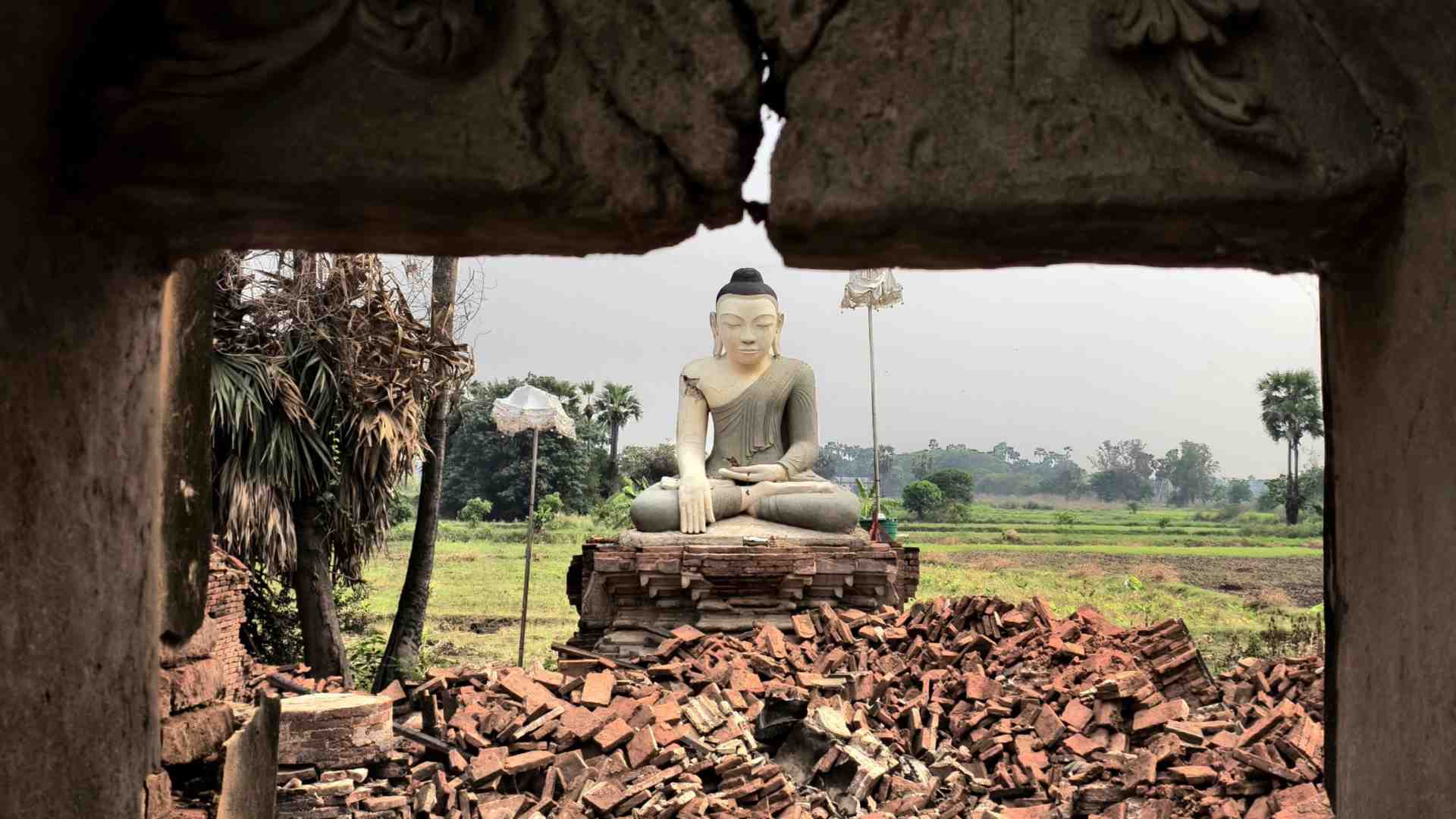 Immagine di Myanmar, il buio oltre il sisma. La Caritas è in campo per ricostruire