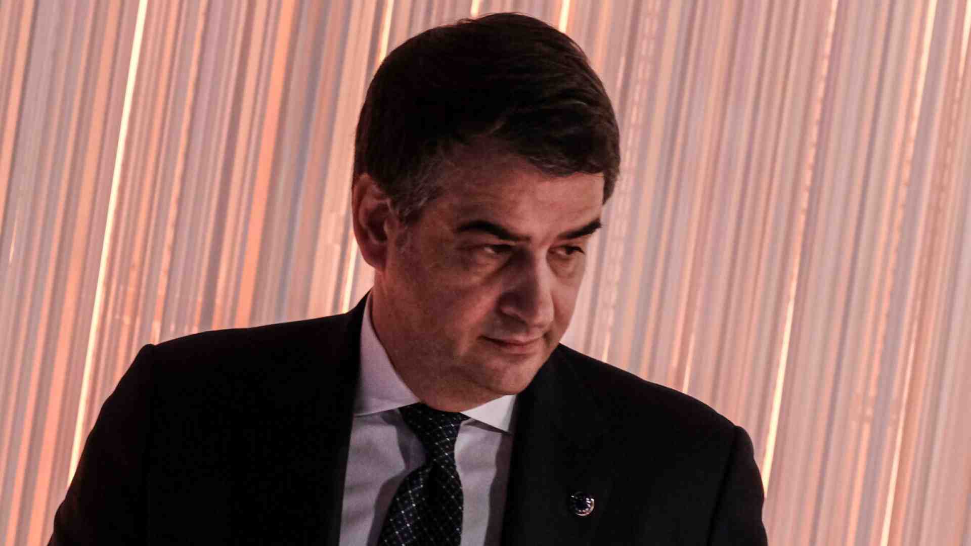 Immagine di Il piano coesione di Fitto non parla di armi, la miopia del Pd