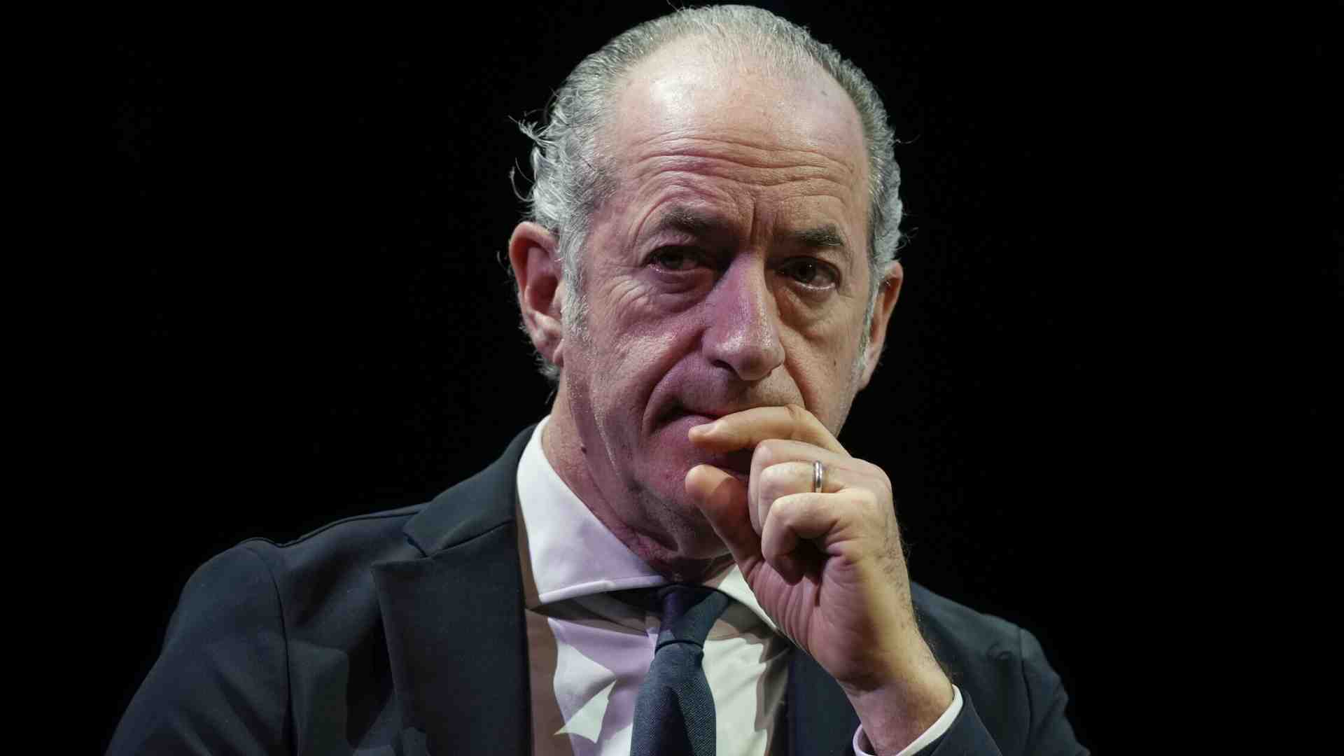 Immagine di Zaia prova a tenere aperte tutte le vie: ministro, Coni, sindaco di Venezia. Ma l'obiettivo è la presidenza Eni