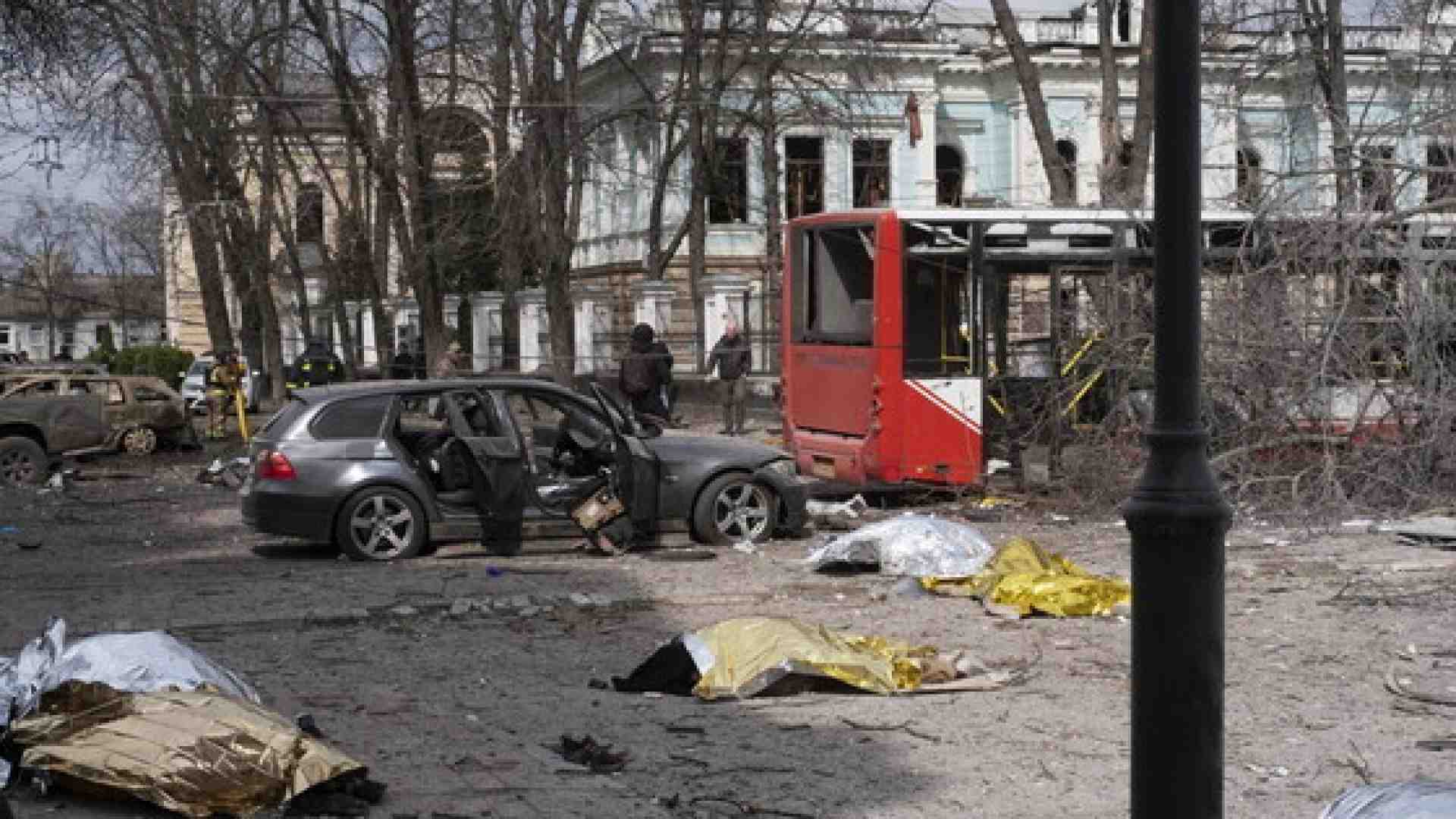 Immagine di Fuori Zelensky e Kyiv senza difese. Gli obiettivi delle bombe di Putin