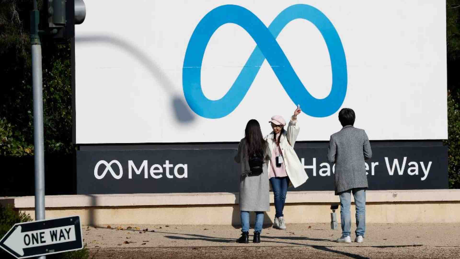 Immagine di Cosa e come può imparare Meta AI dalle nostre domande