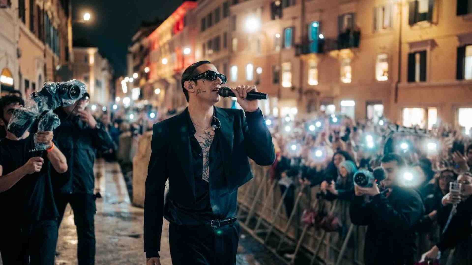 Immagine di Achille Lauro: «Canto l'amore per mia madre e per i ragazzi di periferia»