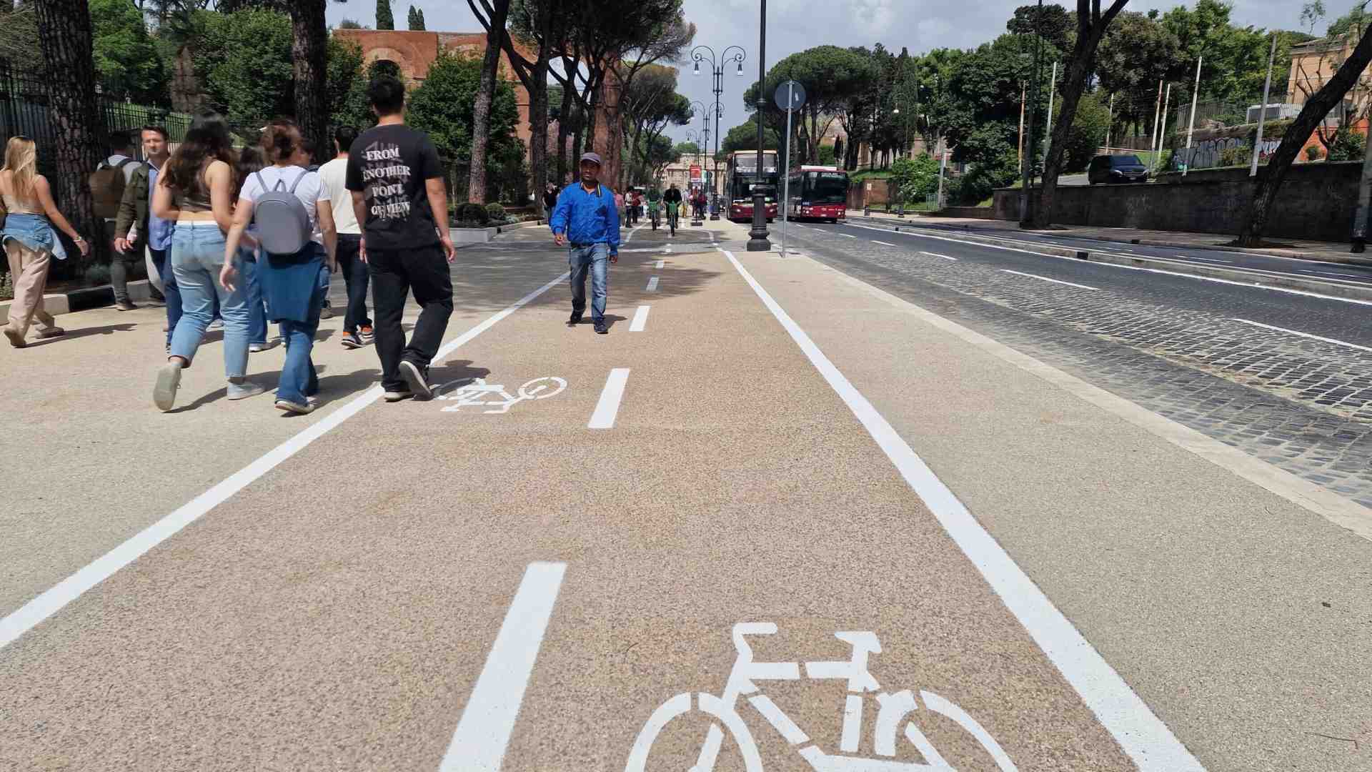 Immagine di Una ciclabile al giorno. Le ex Cenerentole della mobilità si prendono la scena romana