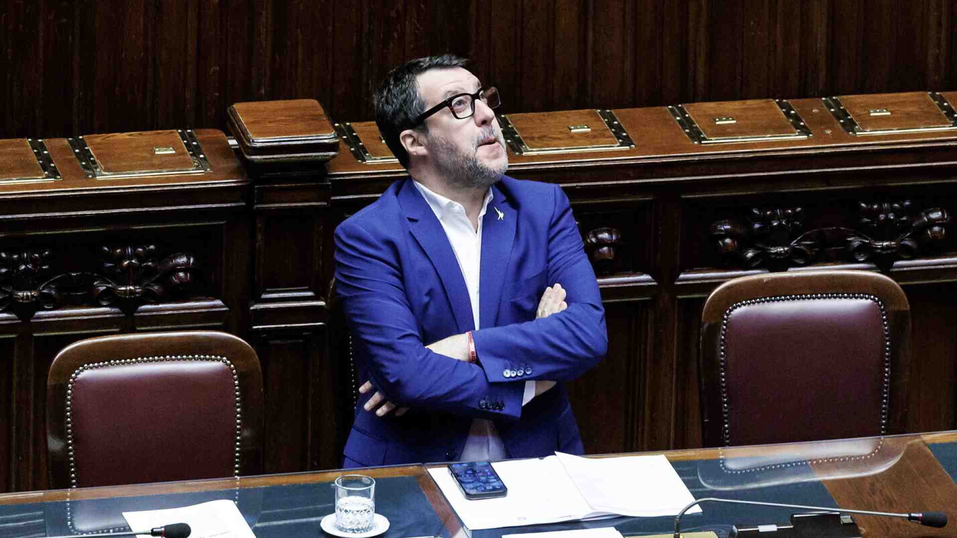 Immagine di Il beato Salvini: fa silenzio si occupa di Rai Pubblicità al posto del Viminale. Zaia può farsi un movimento