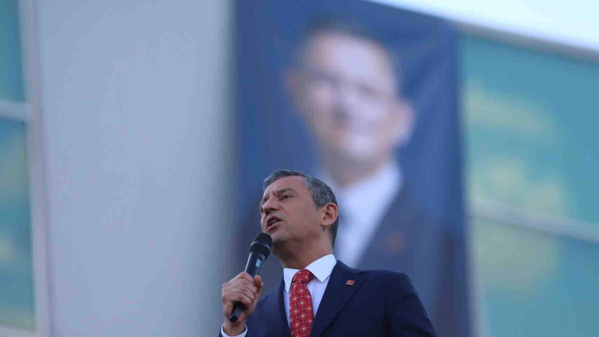 Immagine di Il piano di Ozgur Ozel, il nuovo volto dell’opposizione turca in piazza