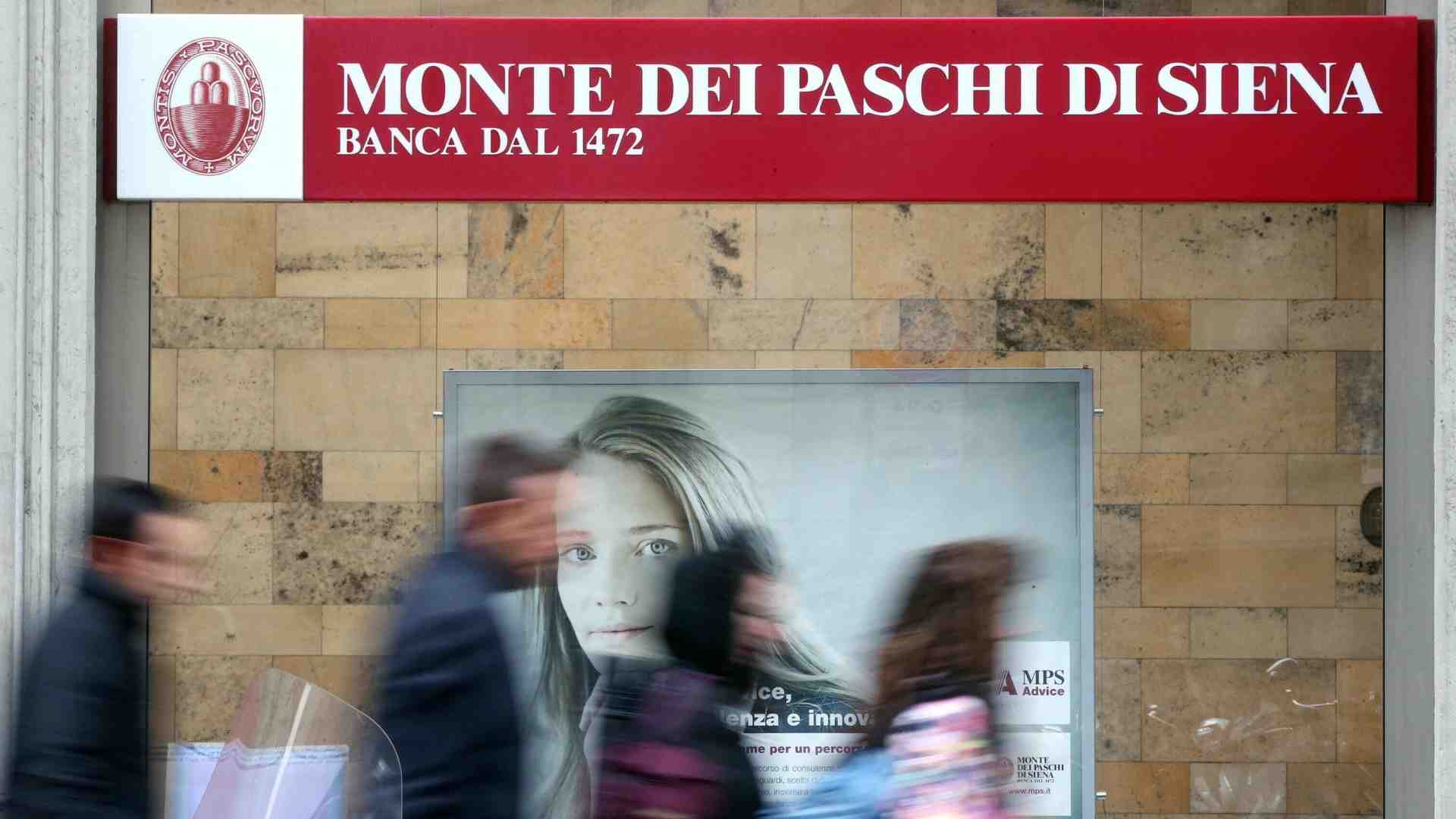 Immagine di L’assemblea di Mps approva l’Ops su Mediobanca. E i fondi mandano un sms sul futuro