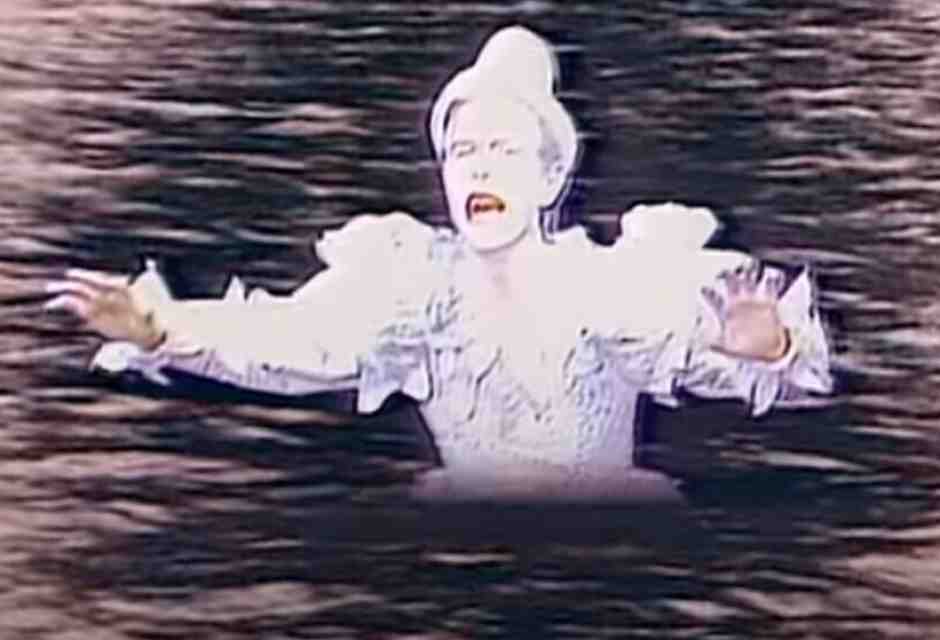 David Bowie, "Ashes to ashes" (Original Video)