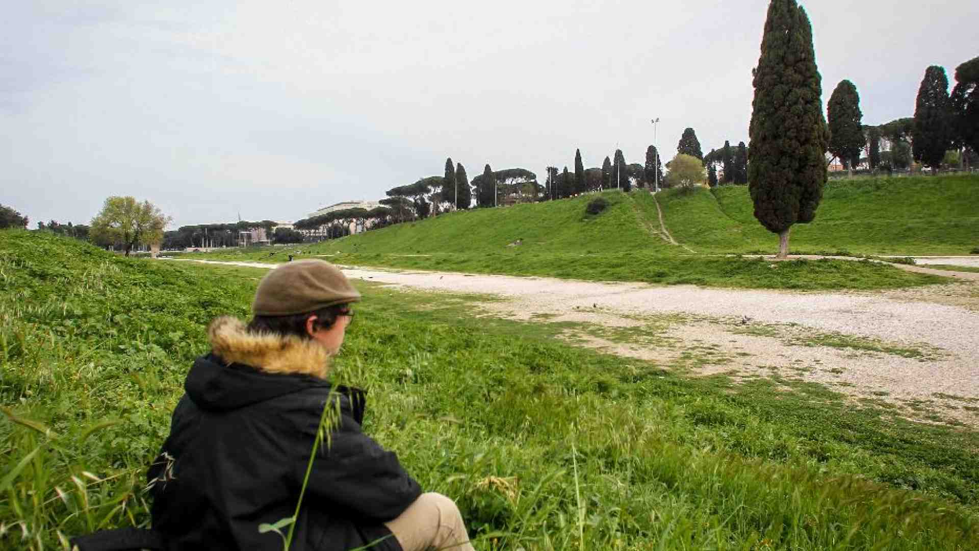 Immagine di Nel silenzio del Sabato Santo immagino la voce della divinità...